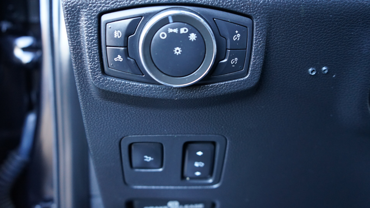 Ford F-250 SD Platinum Crew Cab 4WD 2020