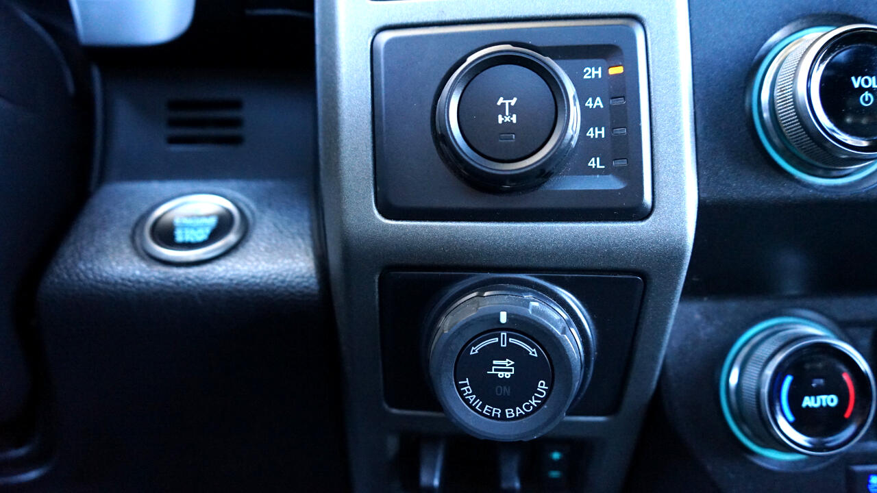 Ford F-150 Raptor SuperCrew 4WD 2019