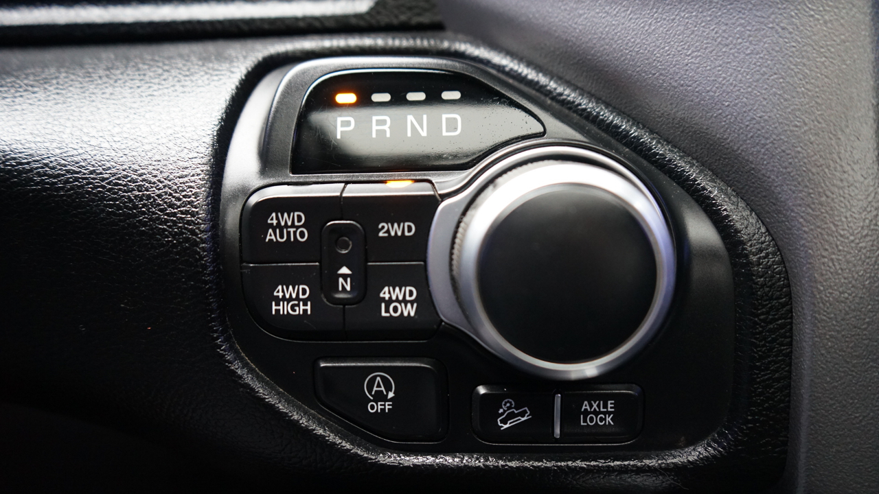 RAM 1500 Big Horn Crew Cab LWB 4WD 2019