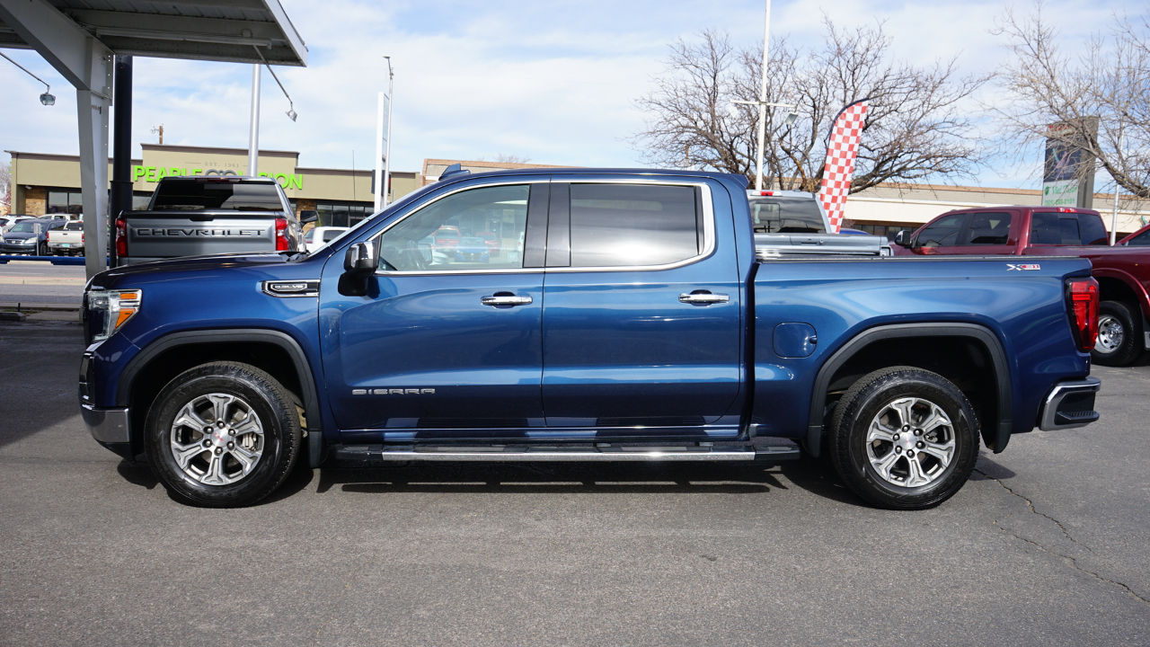 GMC Sierra 1500 Limited SLT Crew Cab Short Box 4WD 2022