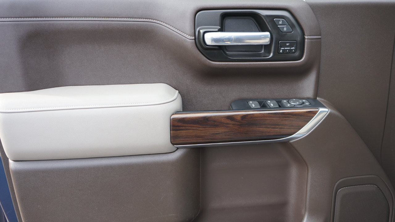 GMC Sierra 1500 Limited SLT Crew Cab Short Box 4WD 2022