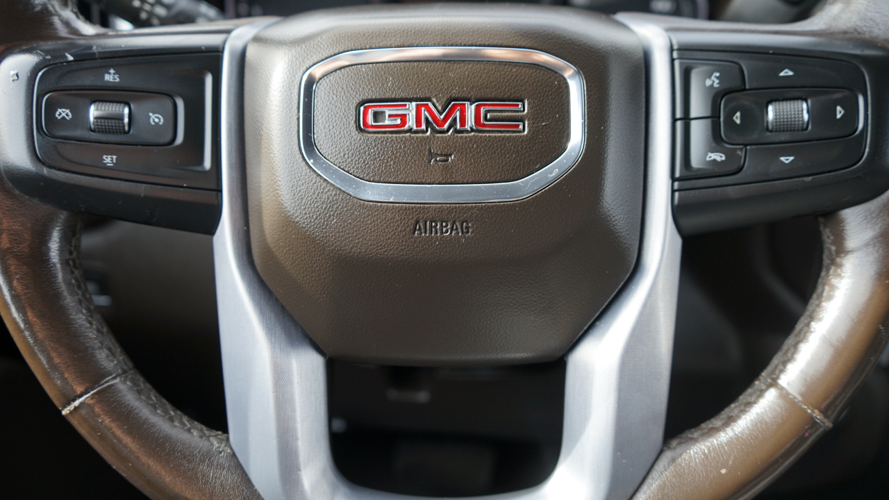 GMC Sierra 1500 Limited SLT Crew Cab Short Box 4WD 2022