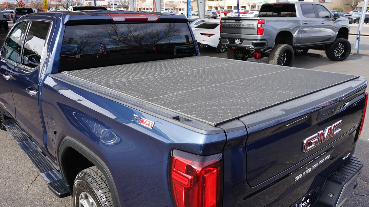 GMC Sierra 1500 Limited SLT Crew Cab Short Box 4WD 2022