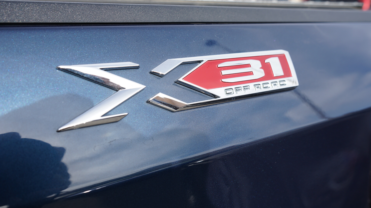 GMC Sierra 1500 Limited SLT Crew Cab Short Box 4WD 2022