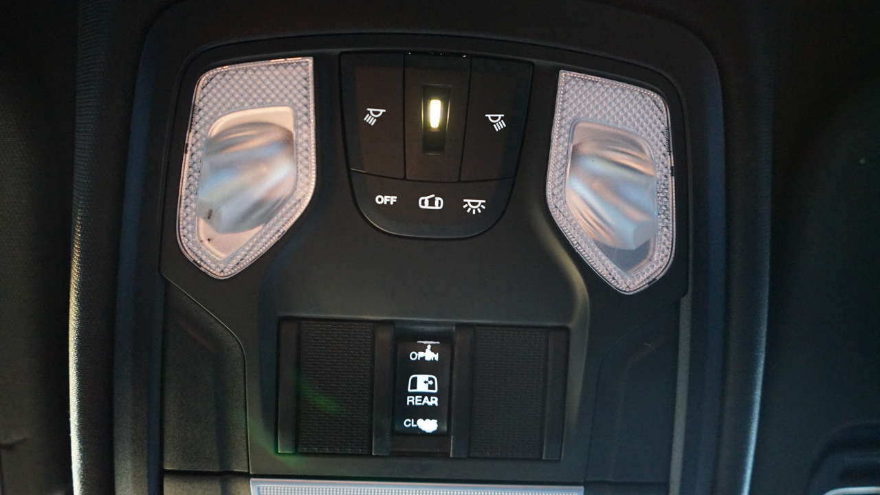 RAM 1500 Big Horn Quad Cab 4WD 2020