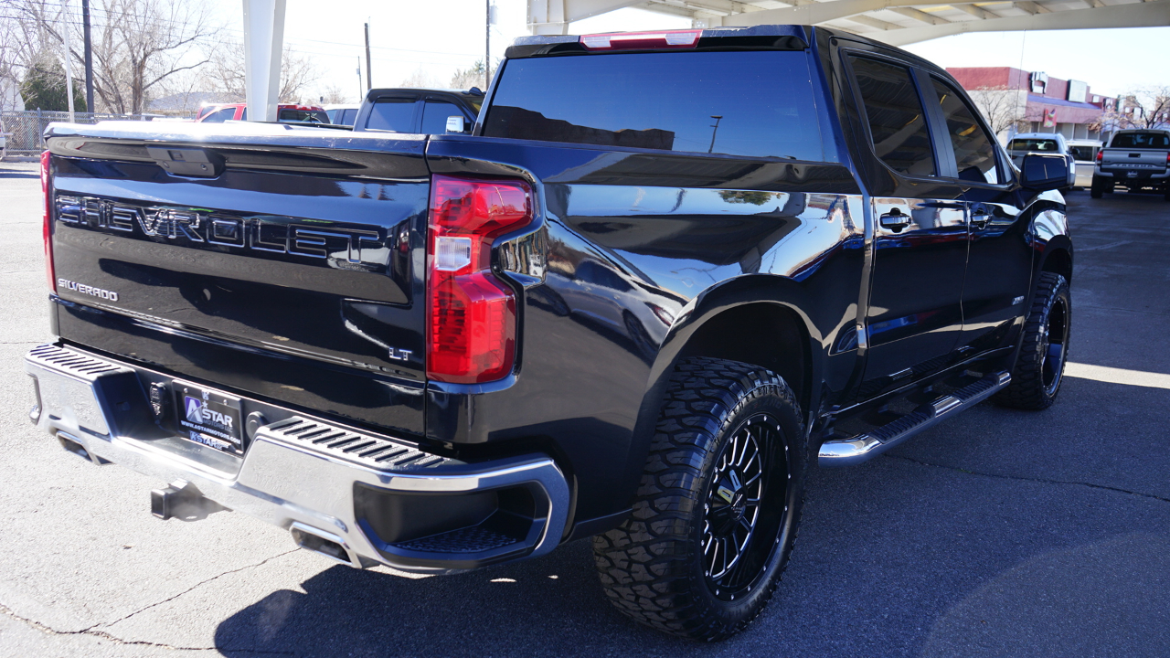 Chevrolet Silverado 1500 LT Crew Cab 4WD 2021