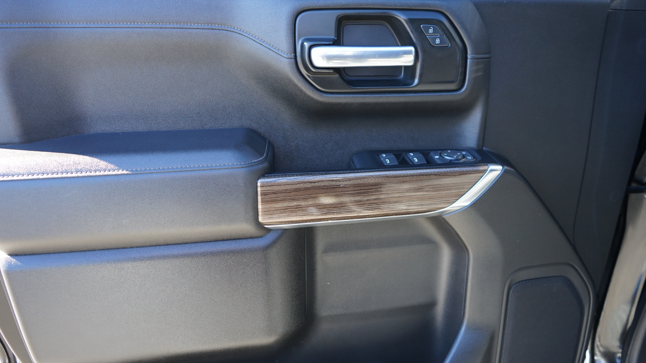 Chevrolet Silverado 1500 LT Crew Cab 4WD 2021