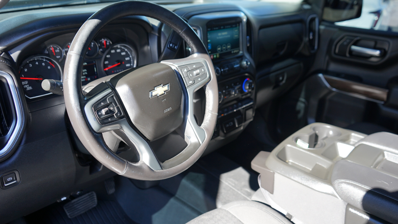 Chevrolet Silverado 1500 LT Crew Cab 4WD 2021