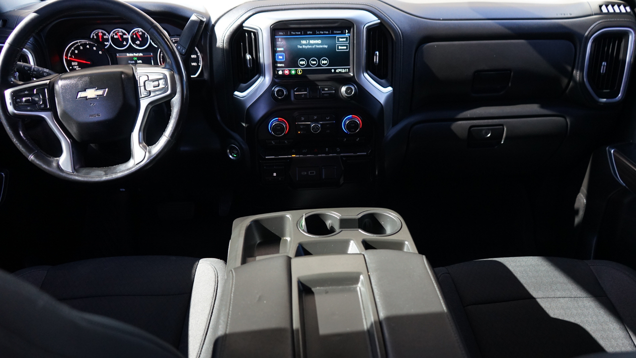 Chevrolet Silverado 1500 LT Crew Cab 4WD 2021