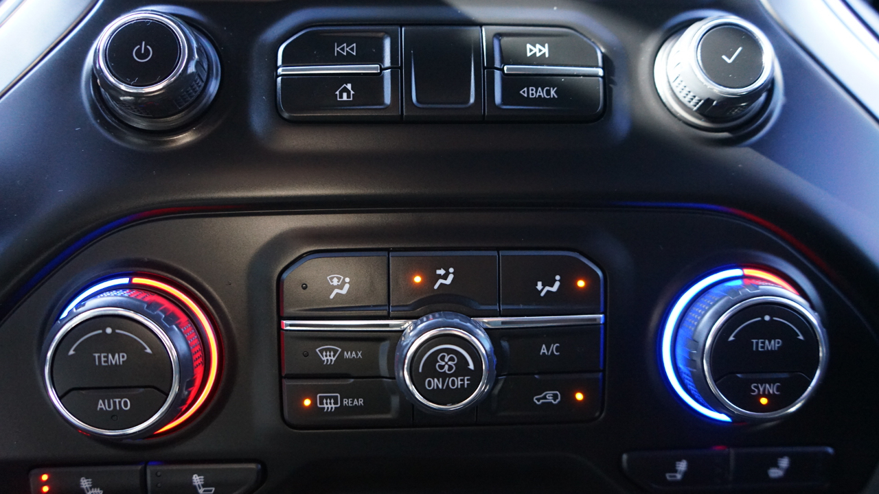 Chevrolet Silverado 1500 LT Crew Cab 4WD 2021