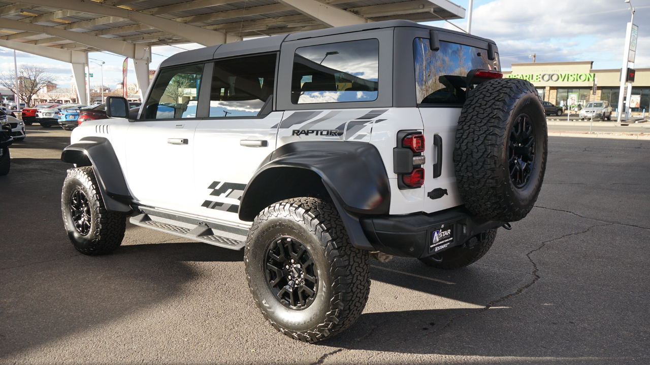Ford Bronco Raptor 2023
