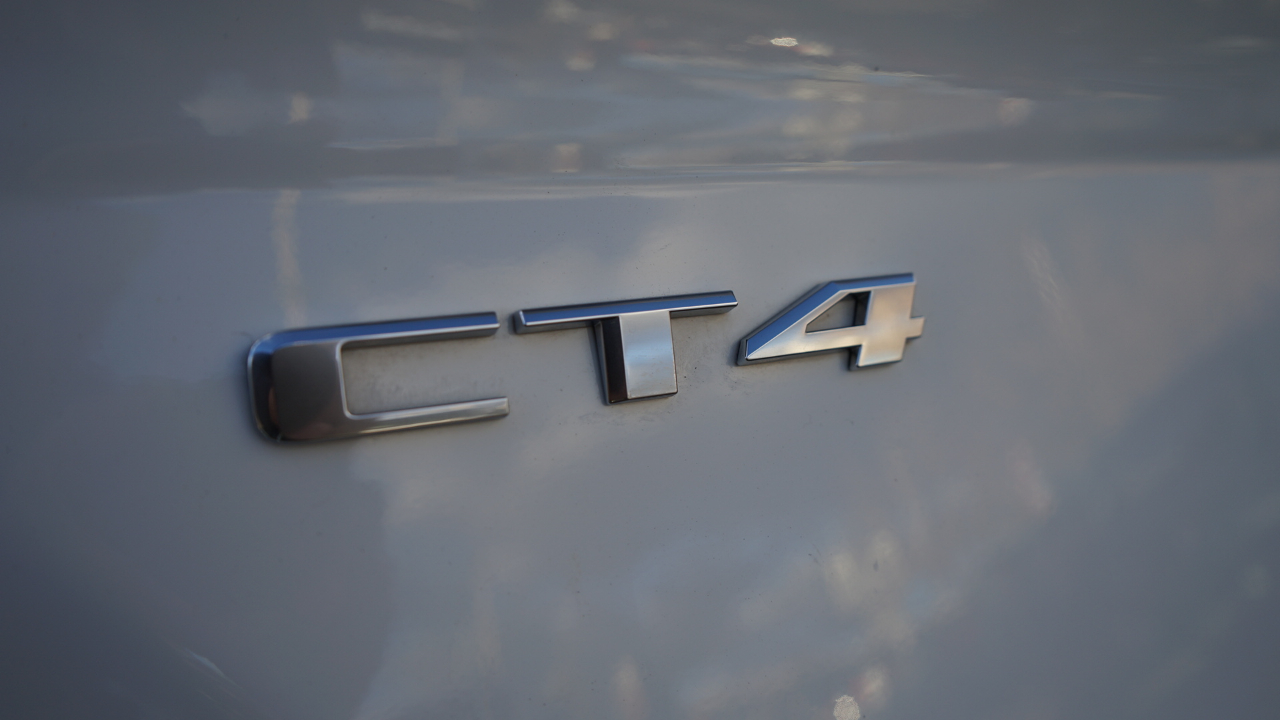 Cadillac CT4-V Blackwing Base 2022