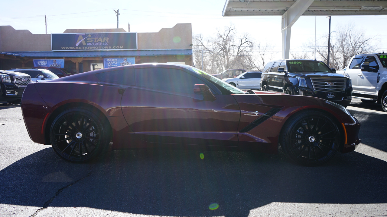 Chevrolet Corvette 2LT Coupe Automatic 2016