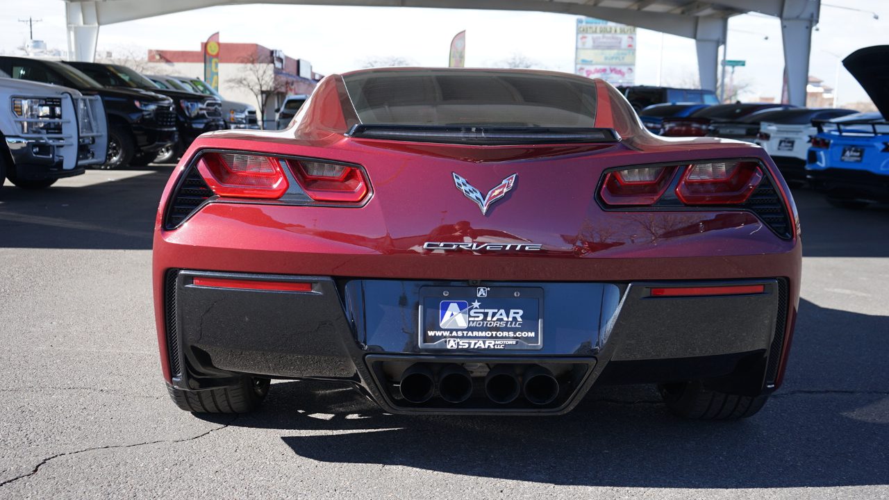 Chevrolet Corvette 2LT Coupe Automatic 2016
