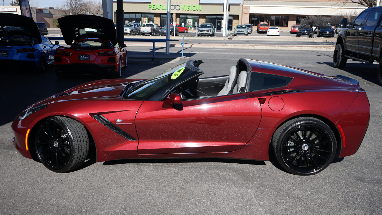 Chevrolet Corvette 2LT Coupe Automatic 2016