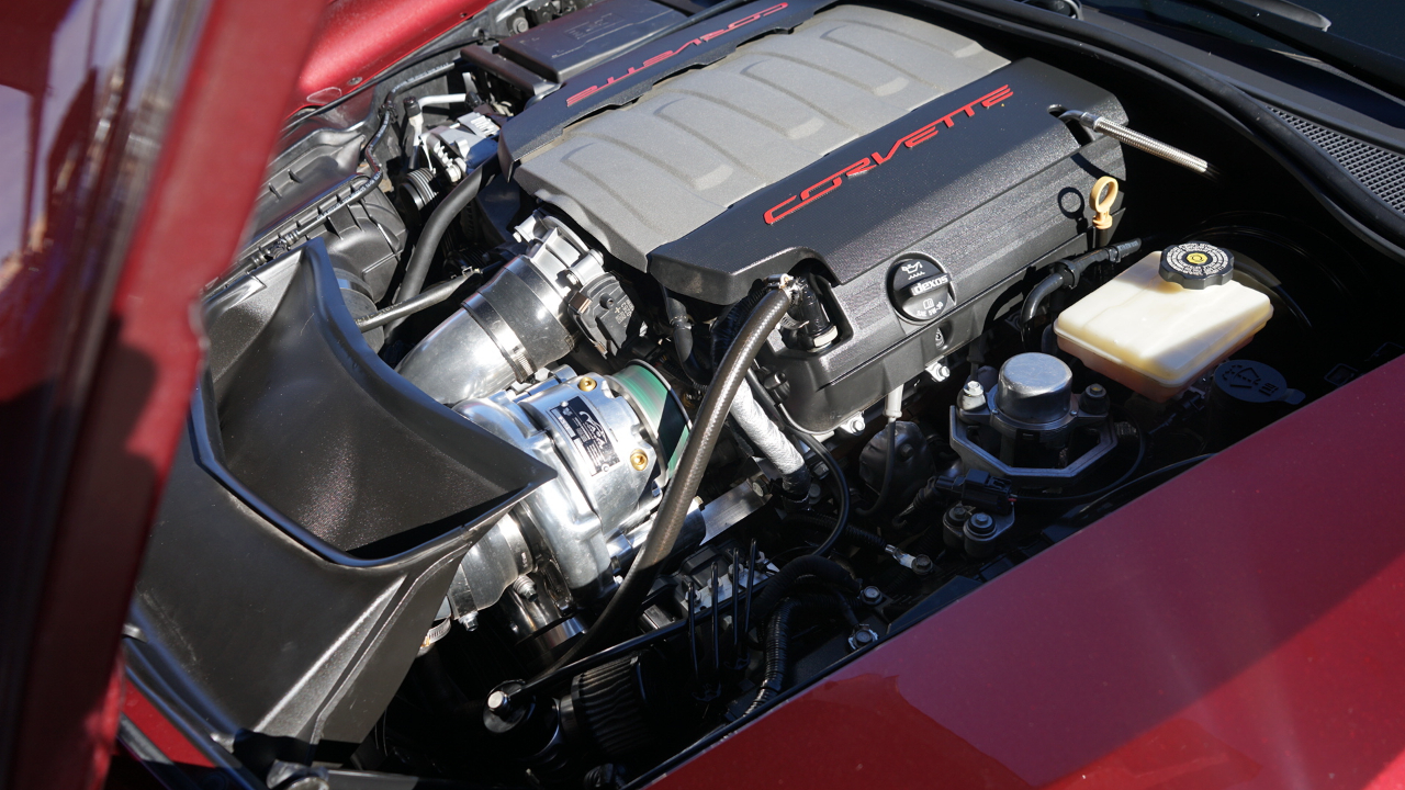 Chevrolet Corvette 2LT Coupe Automatic 2016