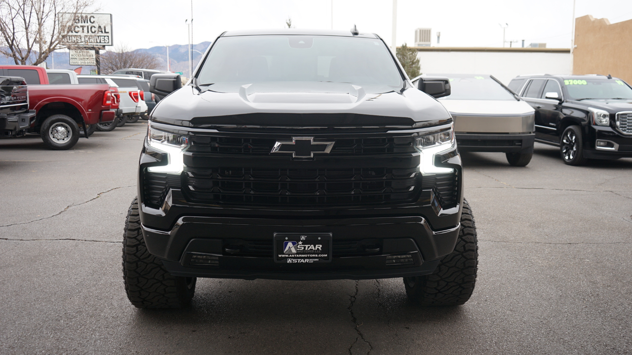 Chevrolet Silverado 1500 RST Crew Cab 4WD 2023