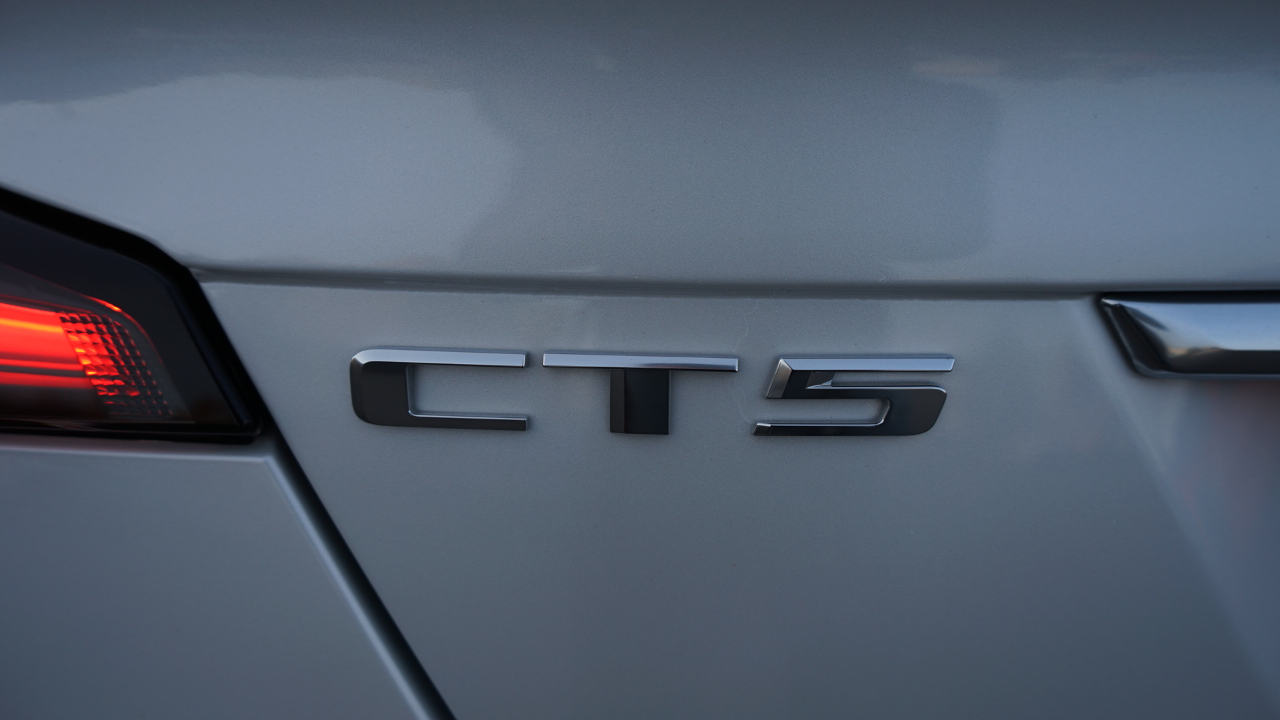 Cadillac CT5 Sport 2025