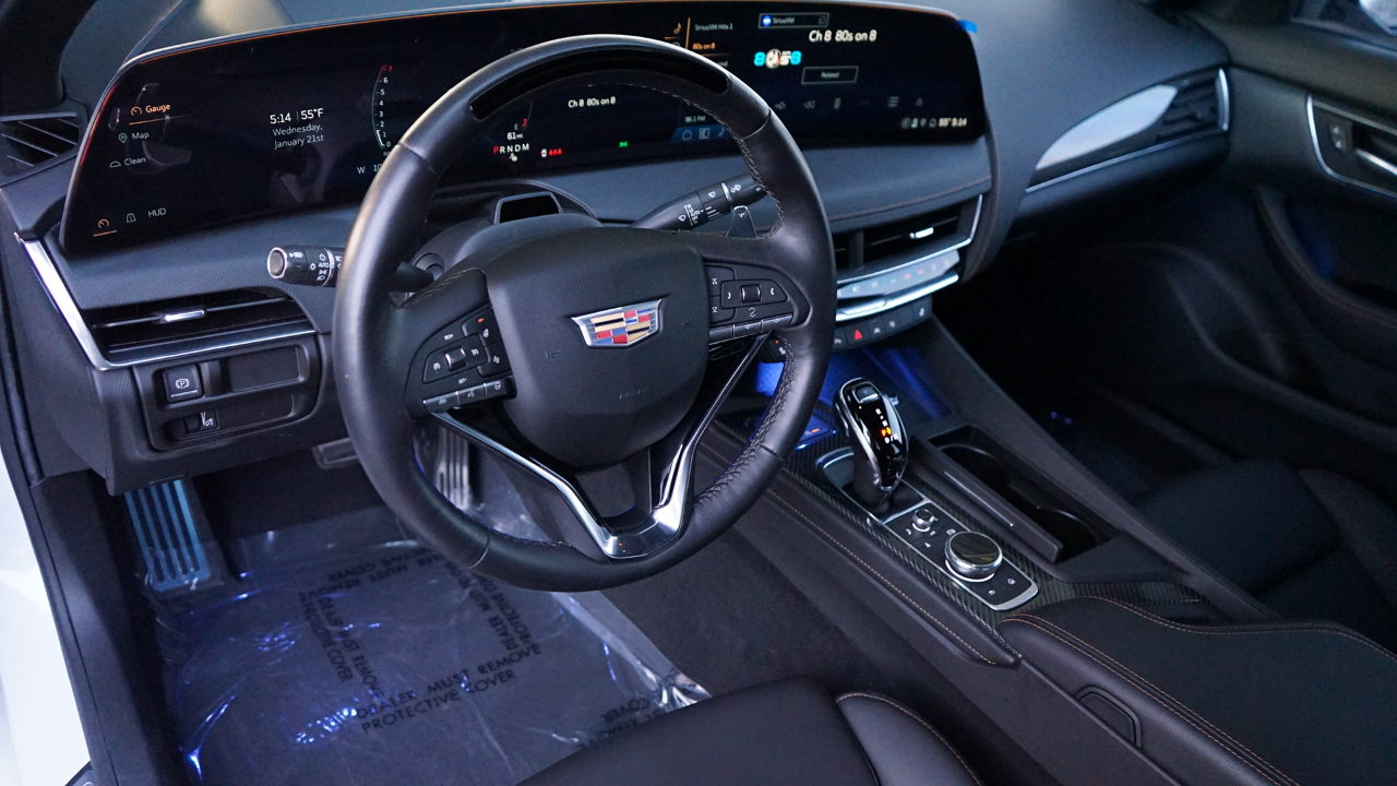 Cadillac CT5 Sport 2025