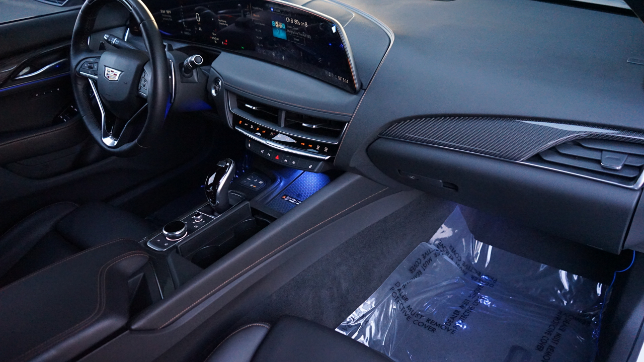 Cadillac CT5 Sport 2025