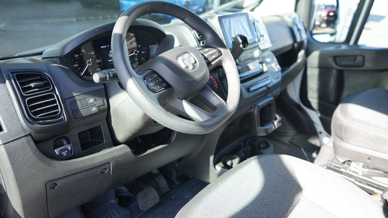 RAM Promaster 2500 High Roof 136-in. WB 2025