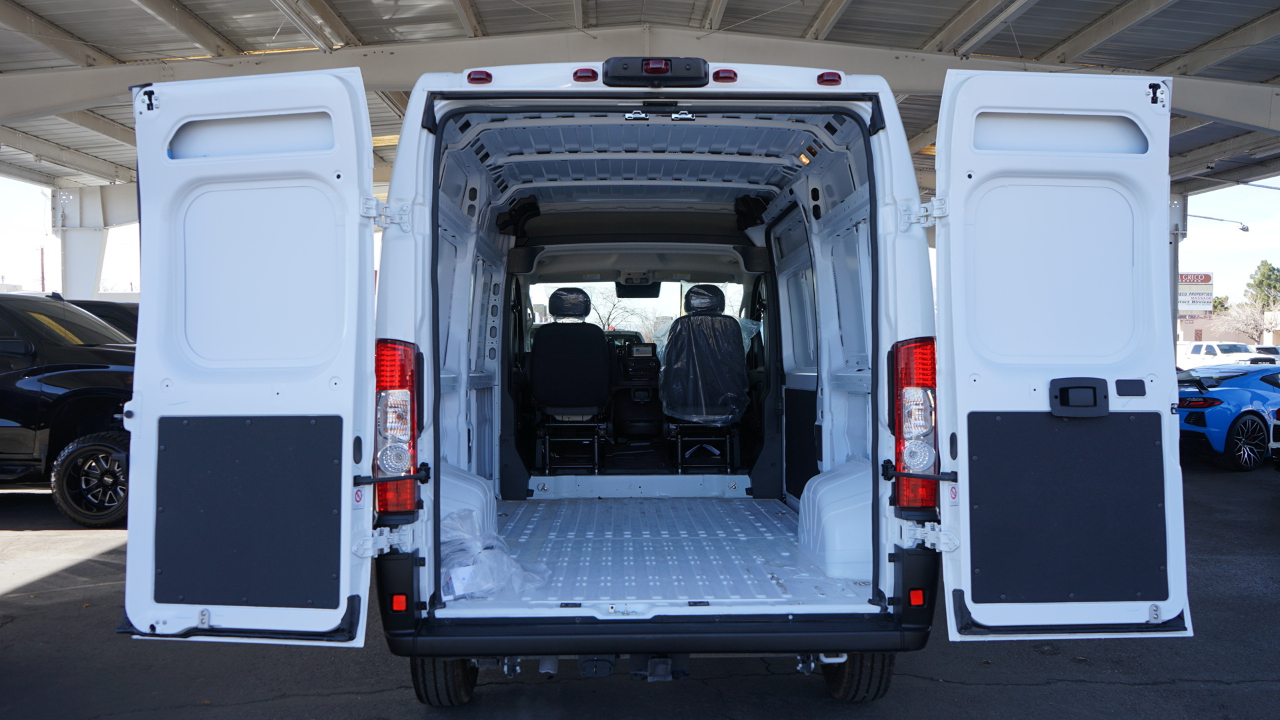 RAM Promaster 2500 High Roof 136-in. WB 2025