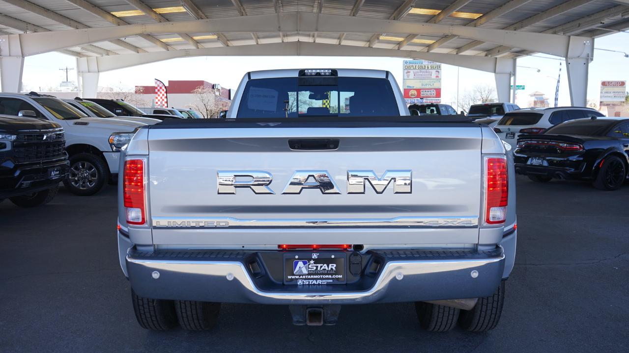 RAM 3500 Limited Crew Cab LWB 4WD DRW 2017