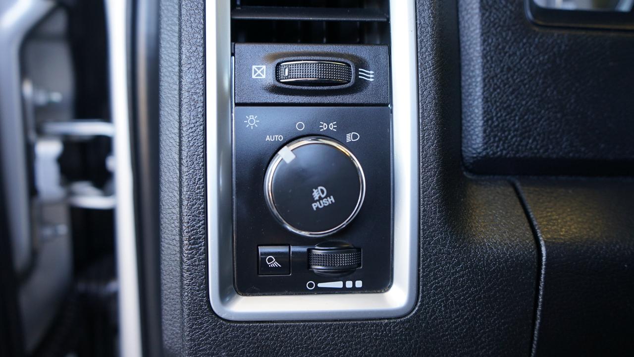 RAM 3500 Limited Crew Cab LWB 4WD DRW 2017