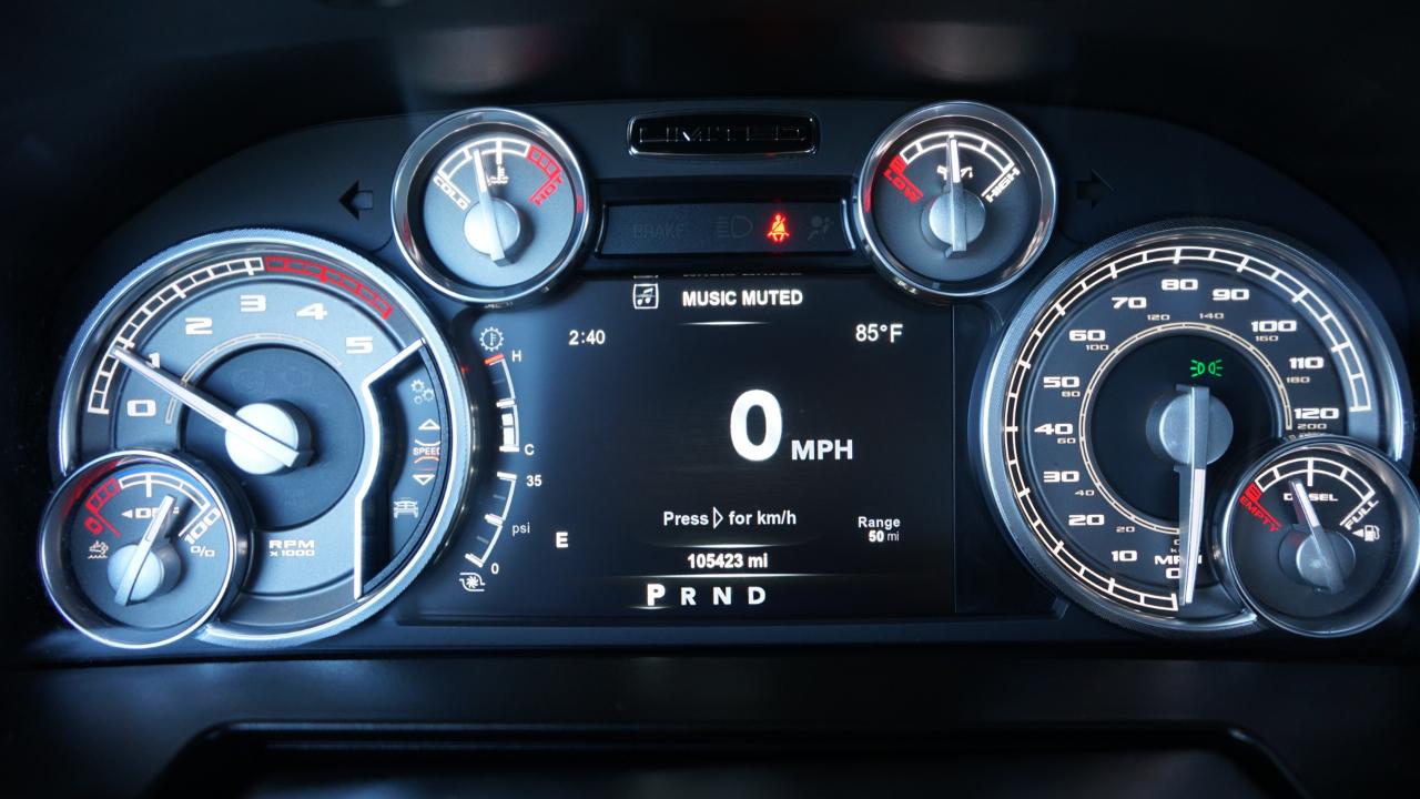 RAM 3500 Limited Crew Cab LWB 4WD DRW 2017