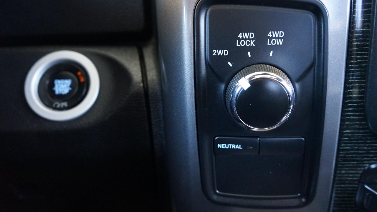 RAM 3500 Limited Crew Cab LWB 4WD DRW 2017