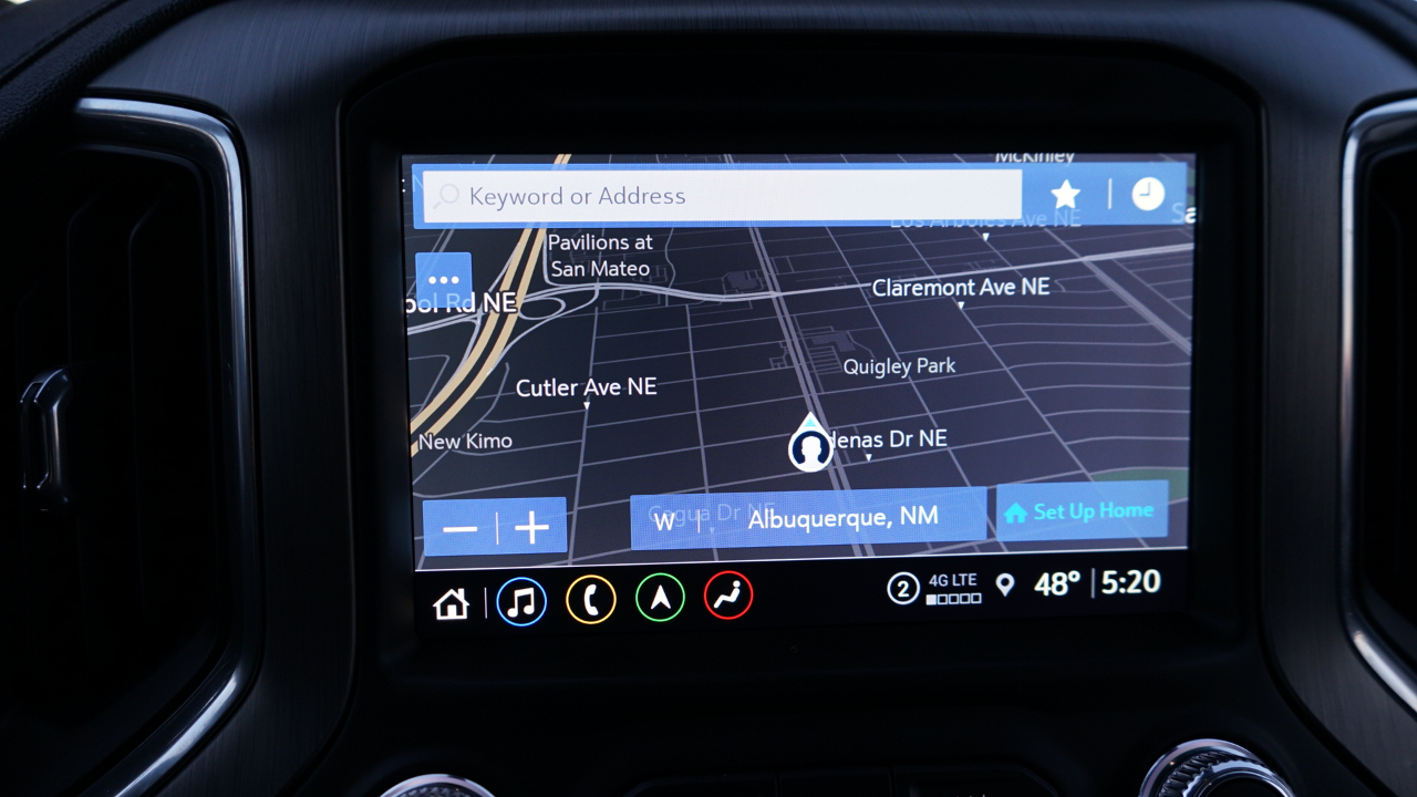 GMC Sierra 2500HD Denali Crew Cab 4WD SB 2023