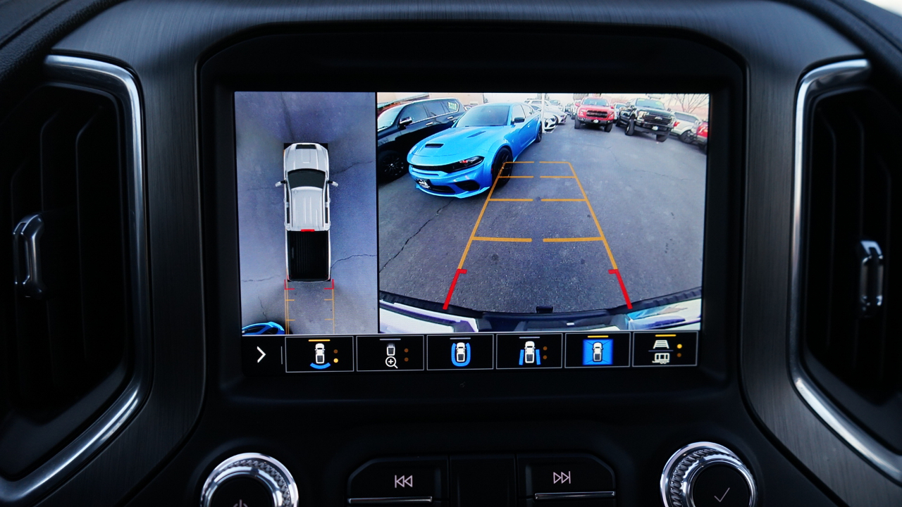 GMC Sierra 2500HD Denali Crew Cab 4WD SB 2023