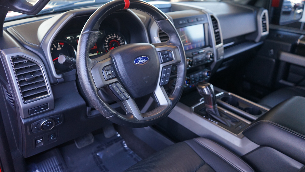 Ford F-150 Raptor SuperCrew 4WD 2020