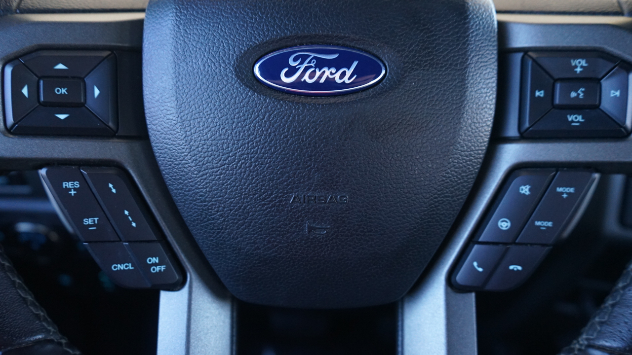 Ford F-150 Raptor SuperCrew 4WD 2020