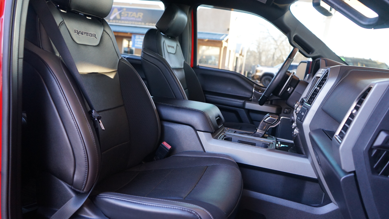 Ford F-150 Raptor SuperCrew 4WD 2020