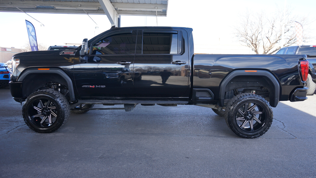 GMC Sierra 2500 AT4 Crew Cab 4WD SWB 2021