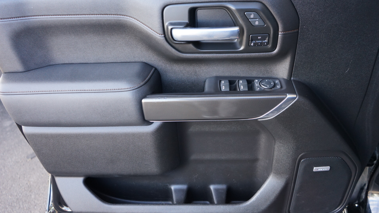 GMC Sierra 2500 AT4 Crew Cab 4WD SWB 2021