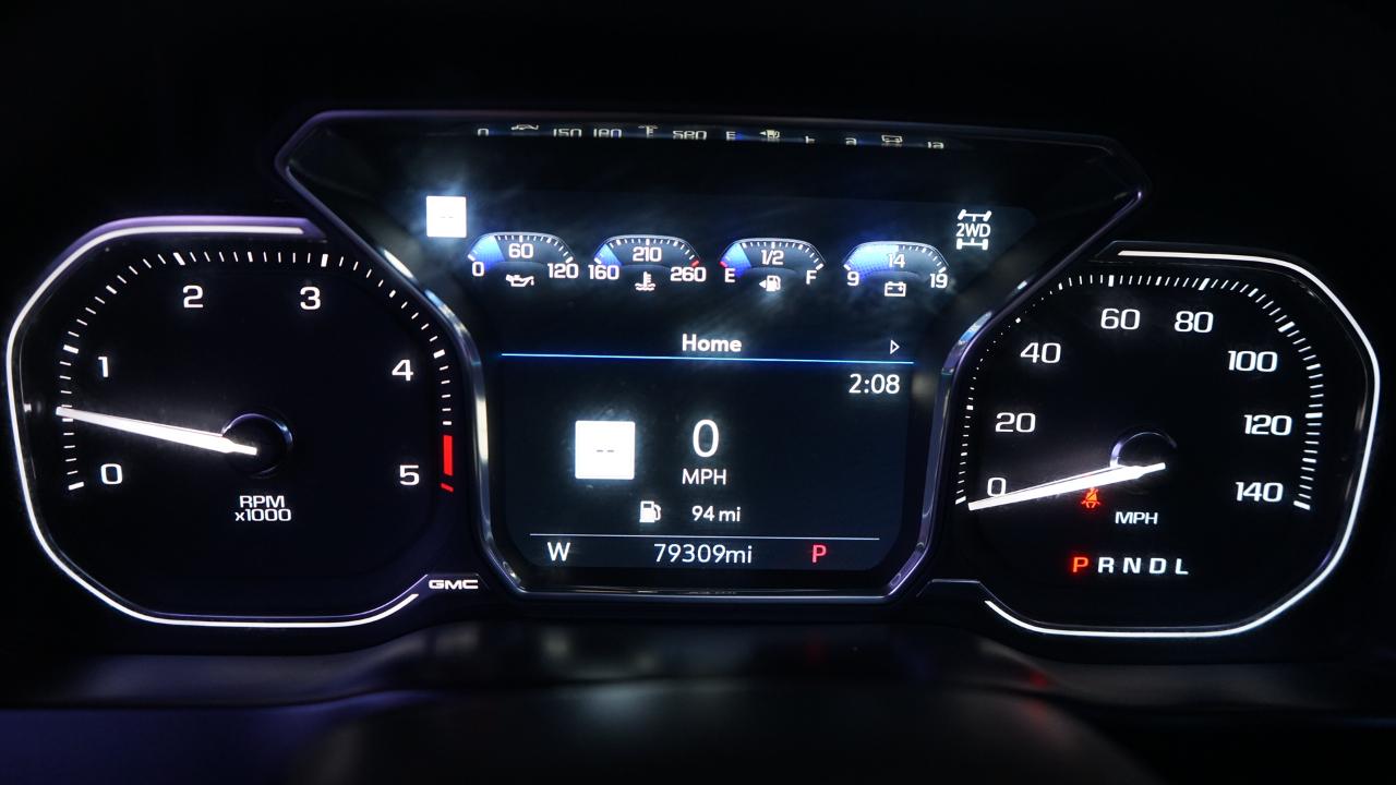 GMC Sierra 2500 AT4 Crew Cab 4WD SWB 2021