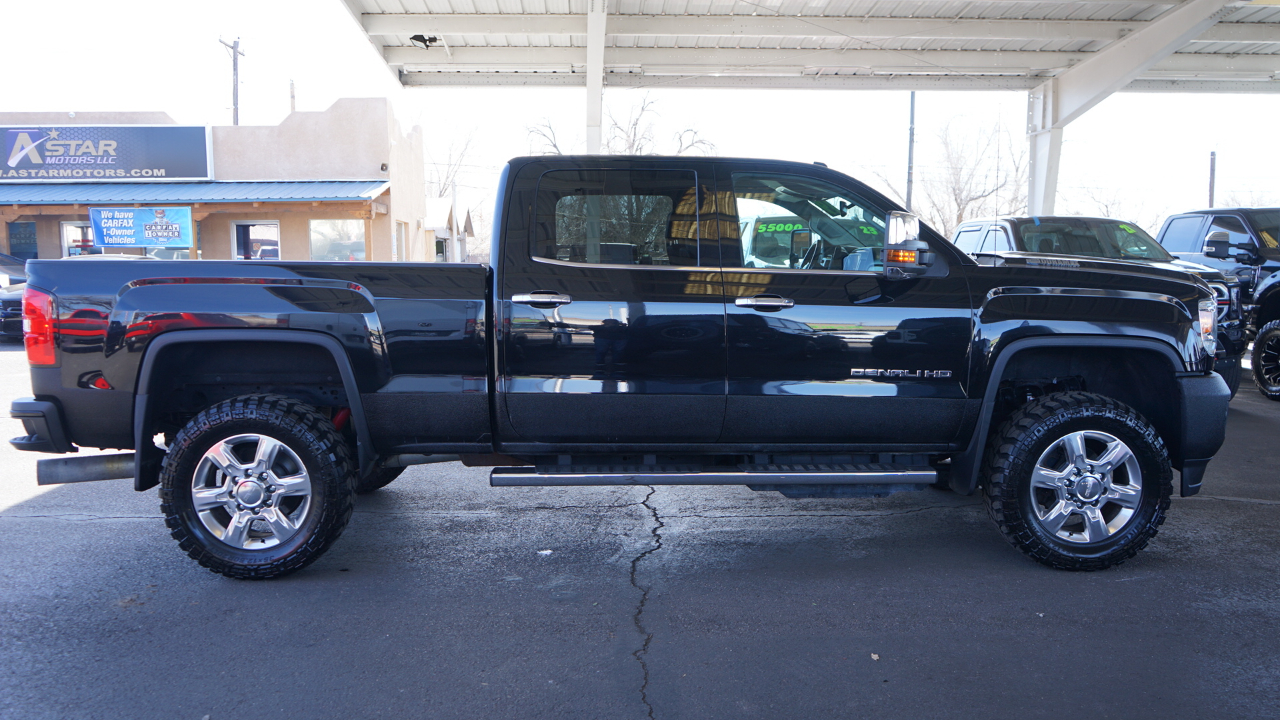 GMC Sierra 2500HD 4WD Crew Cab 159" Denali 2019