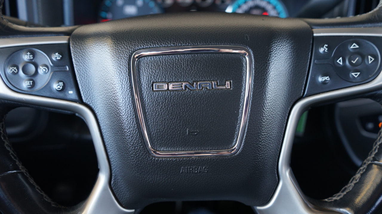 GMC Sierra 2500HD 4WD Crew Cab 159" Denali 2019