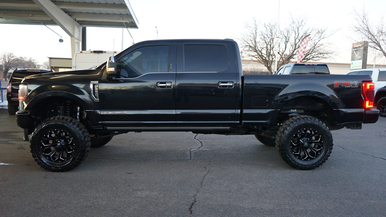 Ford F-250 SD Platinum Crew Cab 4WD 2022