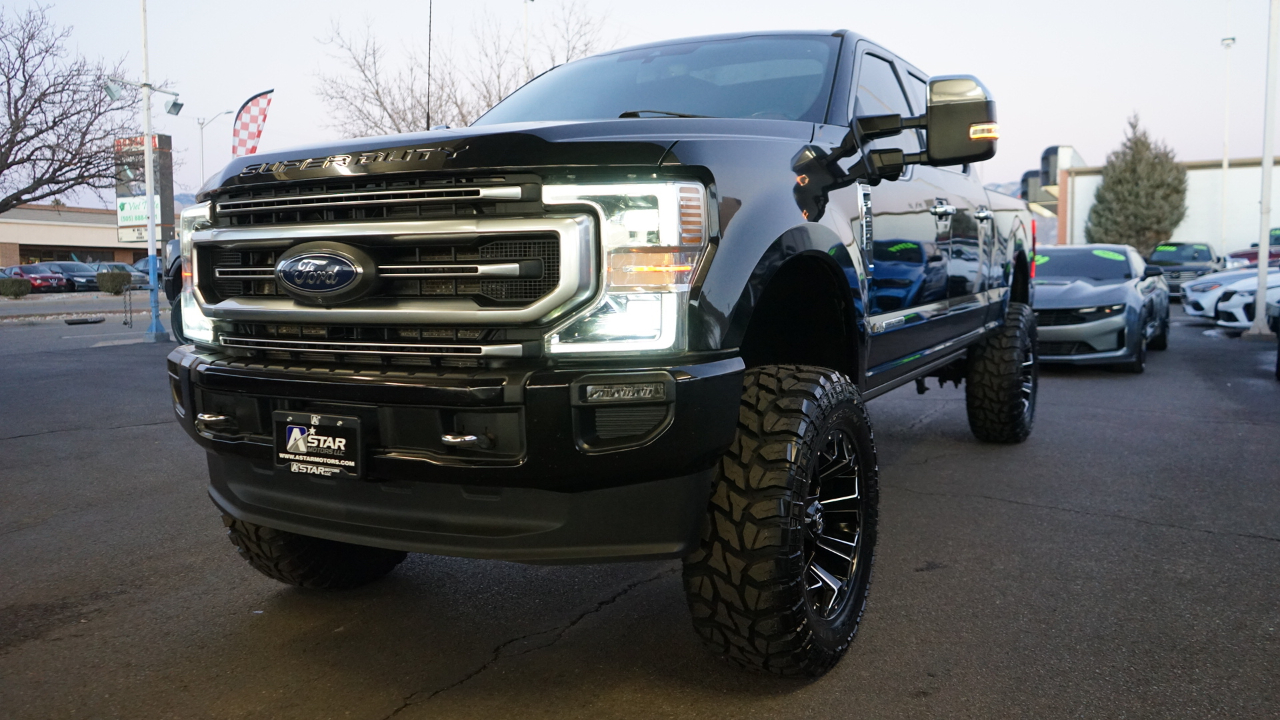 Ford F-250 SD Platinum Crew Cab 4WD 2022