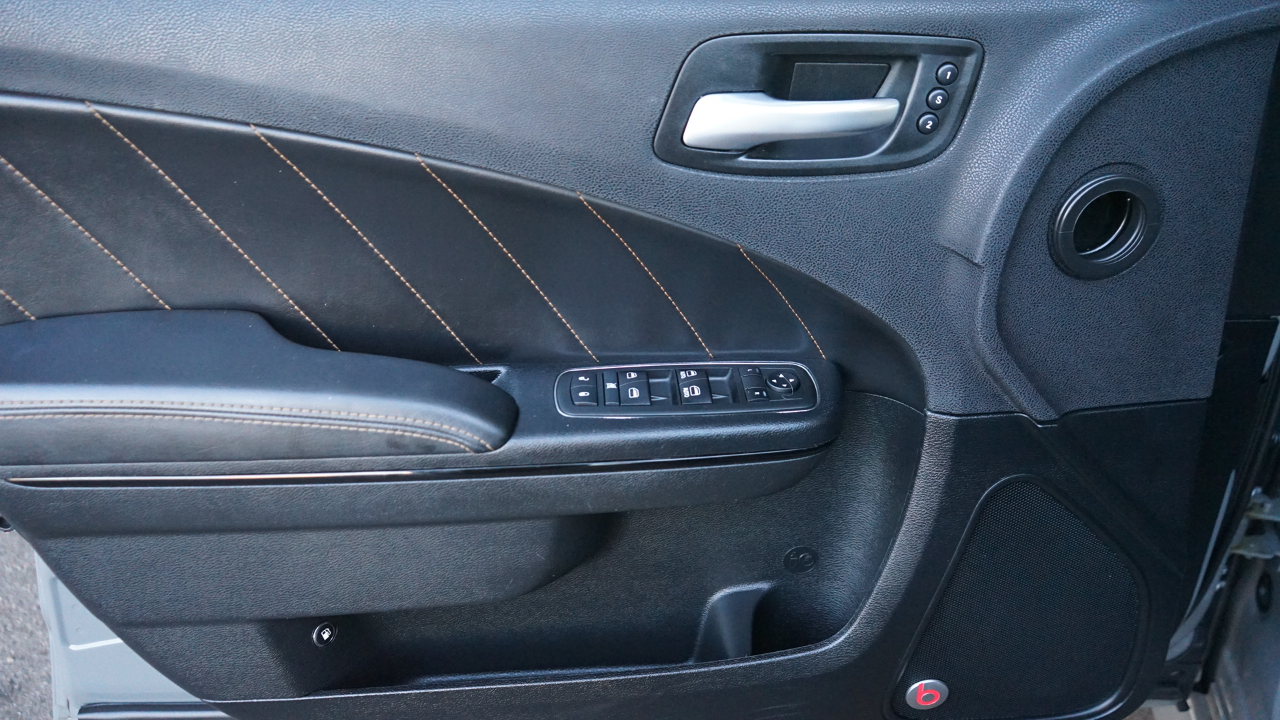 Dodge Charger 4dr Sdn R/T 392 Daytona Edition RWD 2017