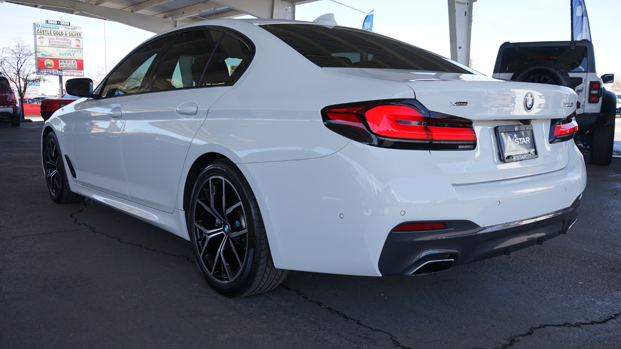 BMW 5-Series 530i xDrive 2023