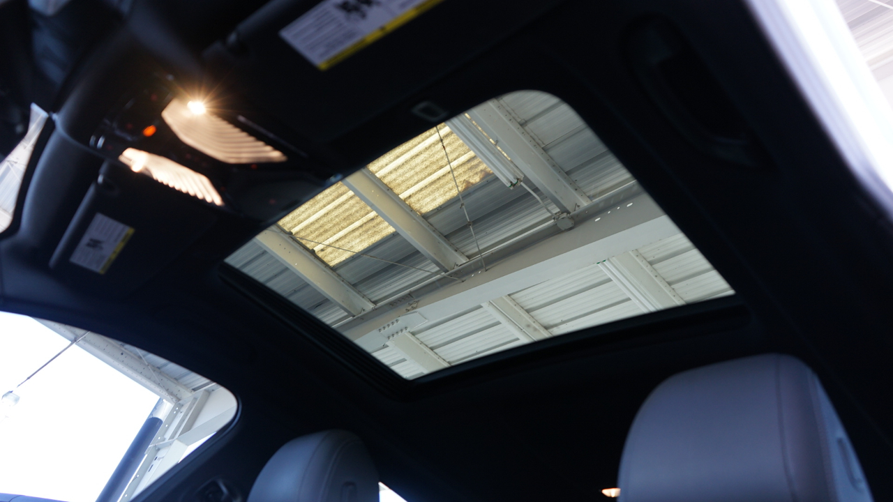 BMW 5-Series 530i xDrive 2023