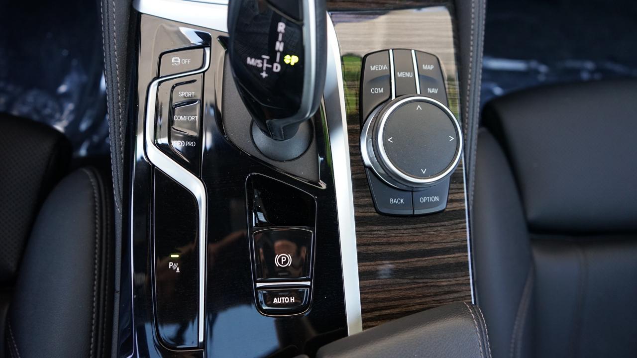 BMW 5-Series 530i xDrive 2023