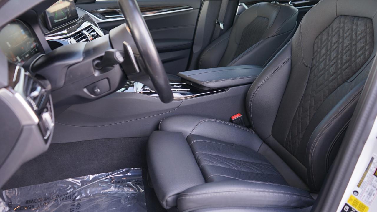 BMW 5-Series 530i xDrive 2023