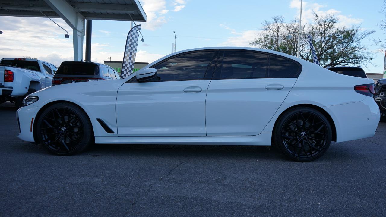 BMW 5-Series 530i xDrive 2023