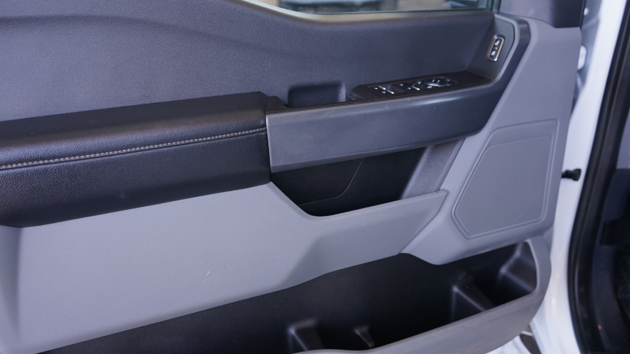 Ford F-250 SD XLT Crew Cab 4WD 2024