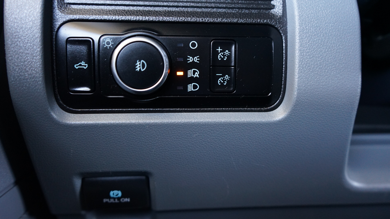 Ford F-250 SD XLT Crew Cab 4WD 2024